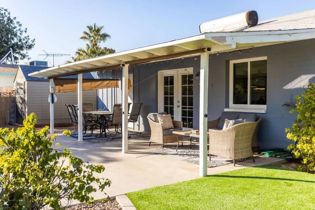 Ultimate Old Town Scottsdale 3 Bedroom Oasis